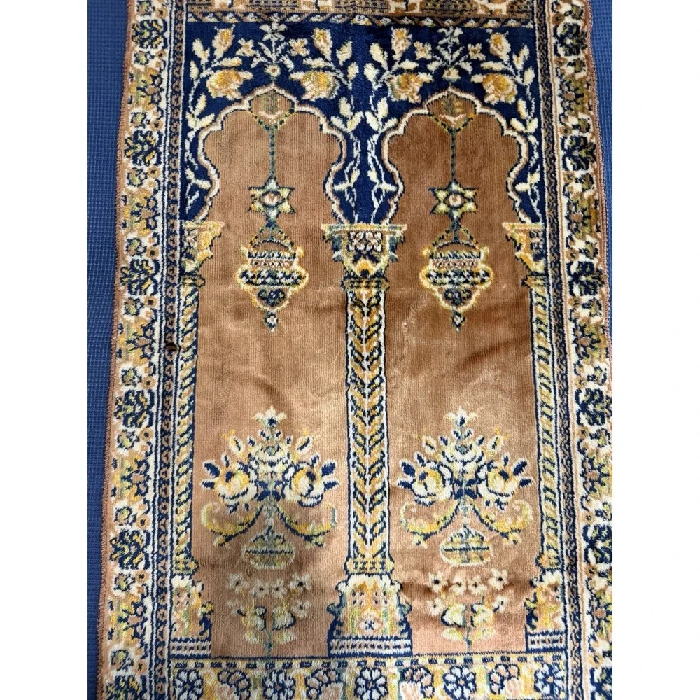 Vintage 70s Wall Hanging Tapestry Floral Vibrant Mid Century Cottage Copper Blue